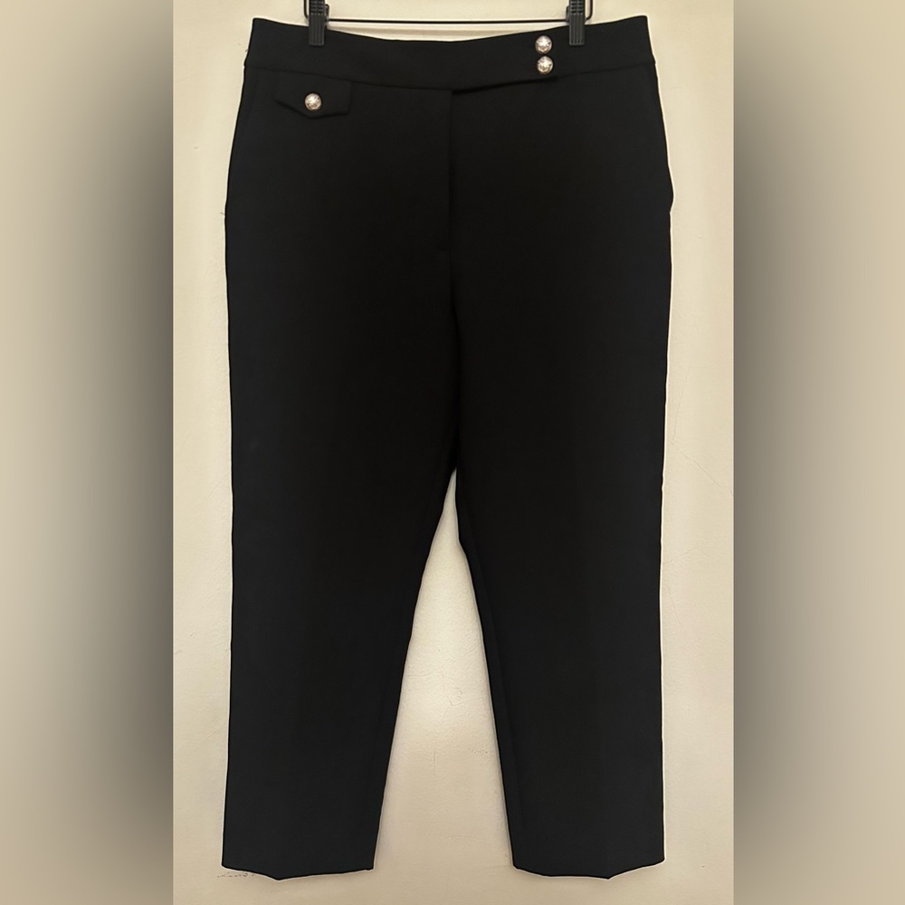 Veronica Beard Black Cropped Pants with Button Detail